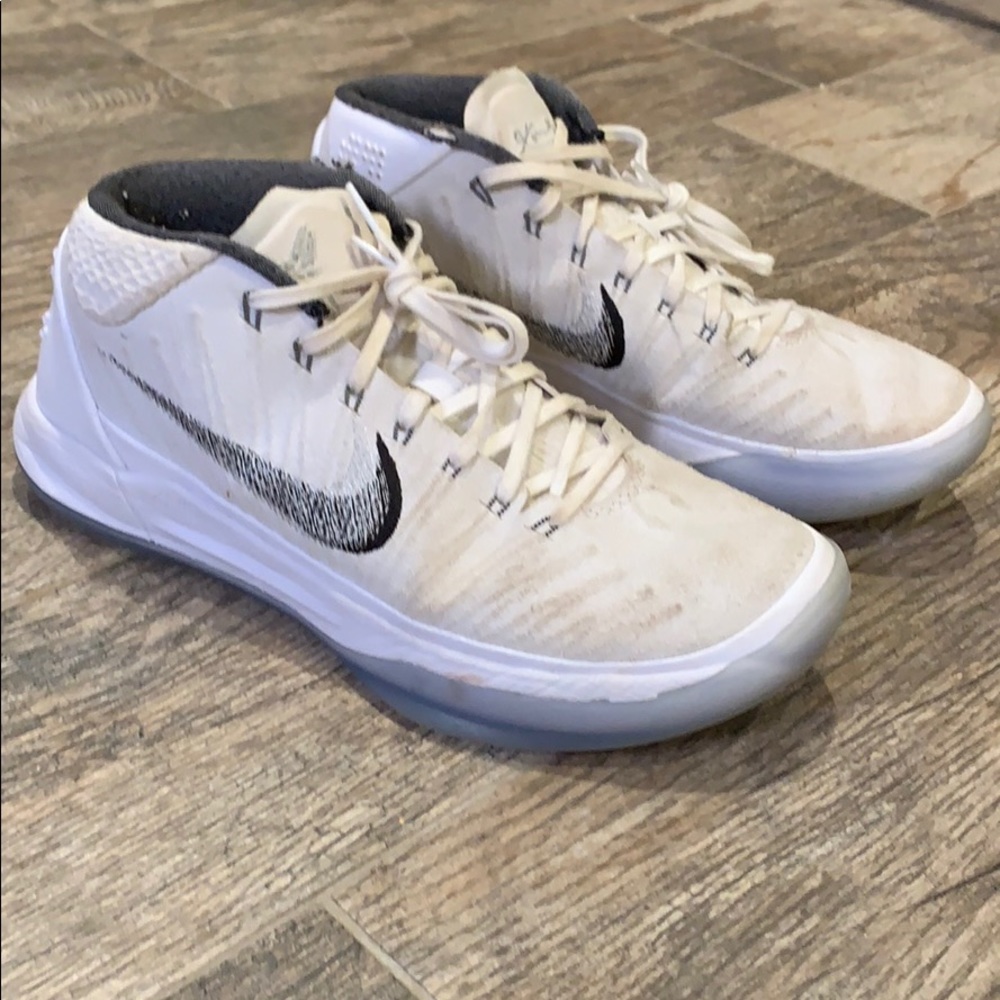 Kobe AD mid